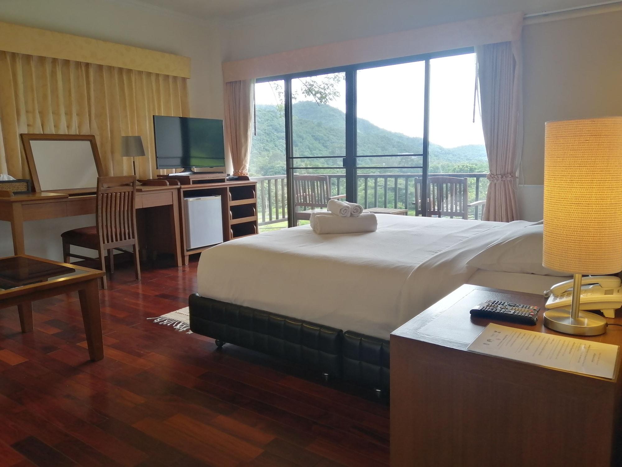 Cabbages & Condoms Khaoyai Resort Pak Chong Extérieur photo
