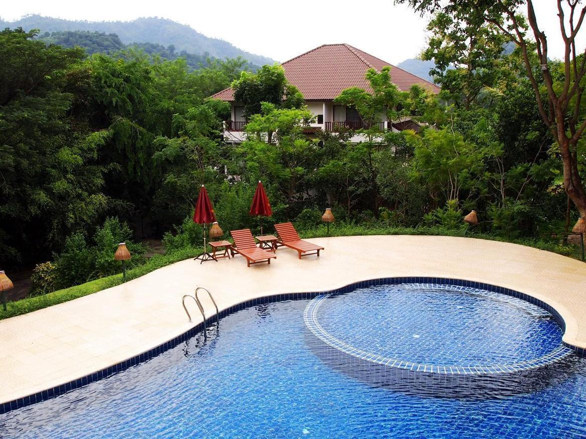 Cabbages & Condoms Khaoyai Resort Pak Chong Extérieur photo